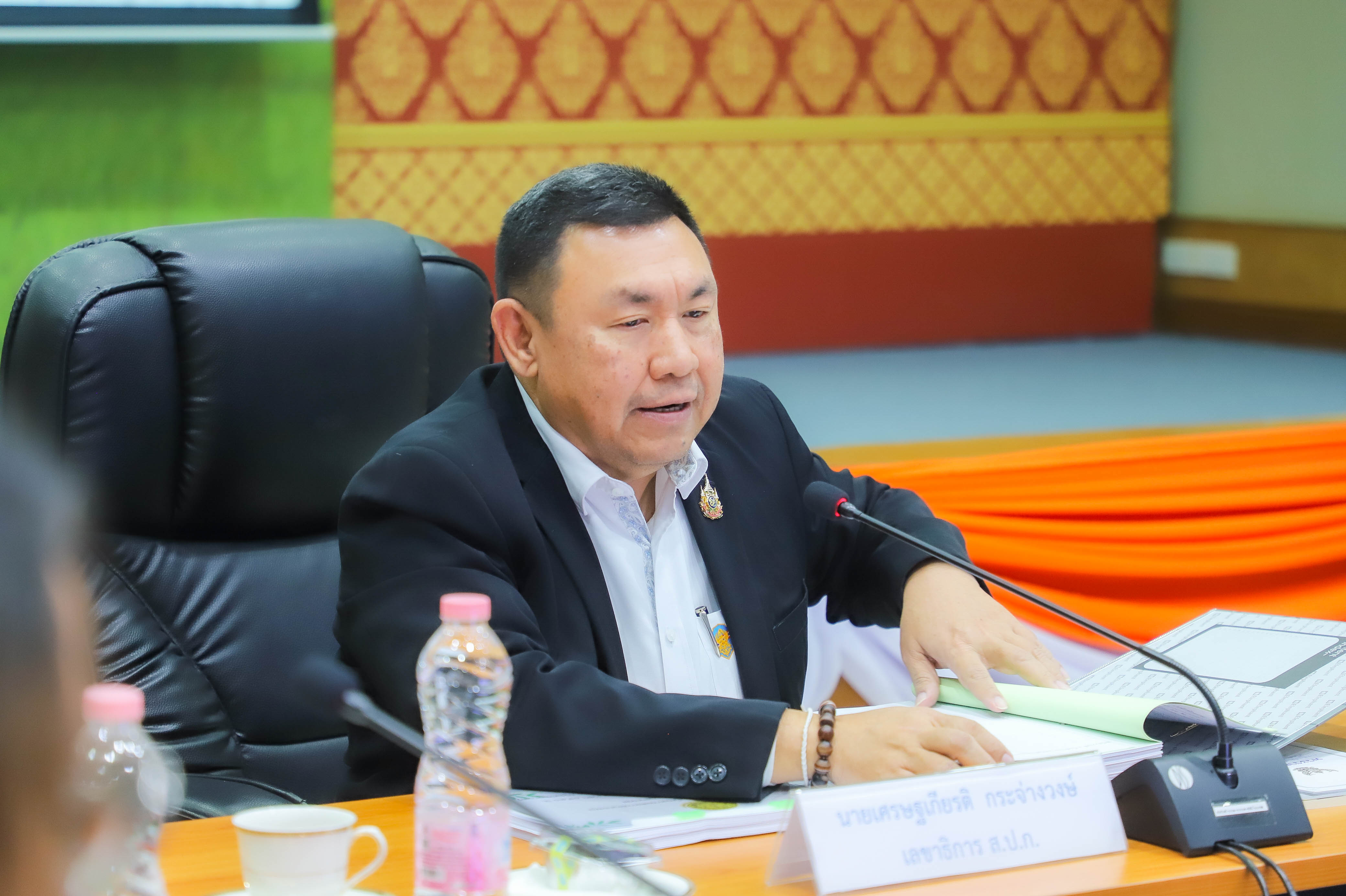 title - อกก.คง. เคาะ! ก่อสร้างสระเก็บน้ำ พัฒนาแหล่งน้ำและระบบกระจายน้ำ ไฟเขียว! หลักเกณฑ์การอนุมัติลดหรืองดเก็บดอกเบี้ย พร้อมเสนอ คปก. อนุมัติก่อสร้างระบบไฟฟ้าในแปลงที่ดิน